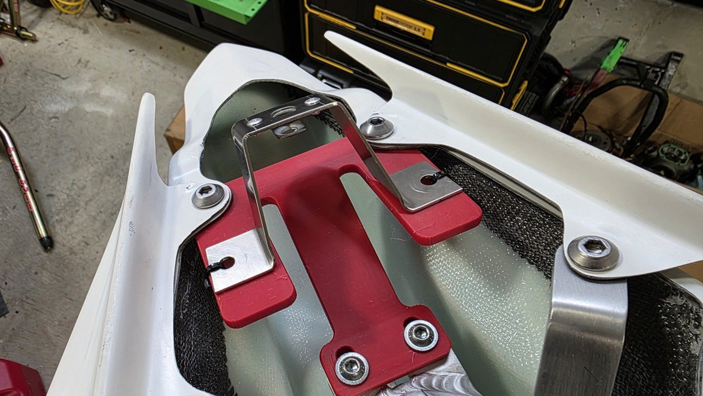 Tail extension on the bike